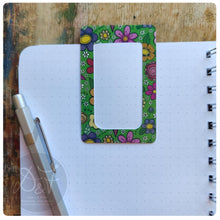 Load image into Gallery viewer, Metal Book clip
